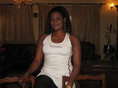 voici la joyeuse nene